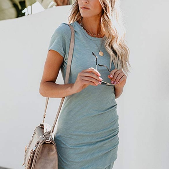 Women's Short Sleeve Bodycon Mini Dress - Picture 3 of 6